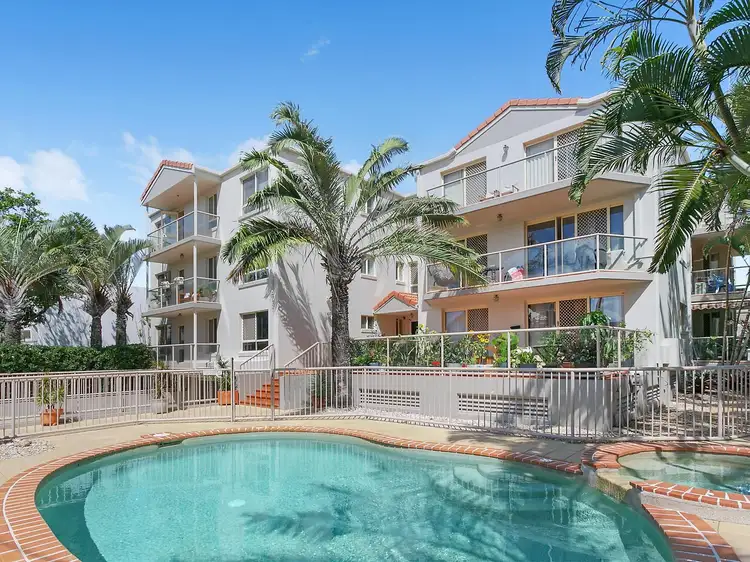 15/32 Ocean Street, Mermaid Beach QLD 4218