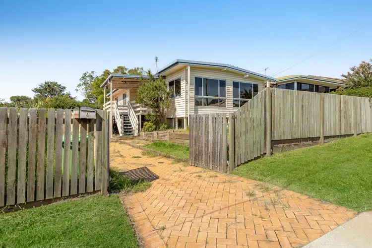 4 Barkley Court, Harristown QLD 4350