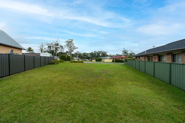 4 Mustang Drive, Sanctuary Point NSW 2540