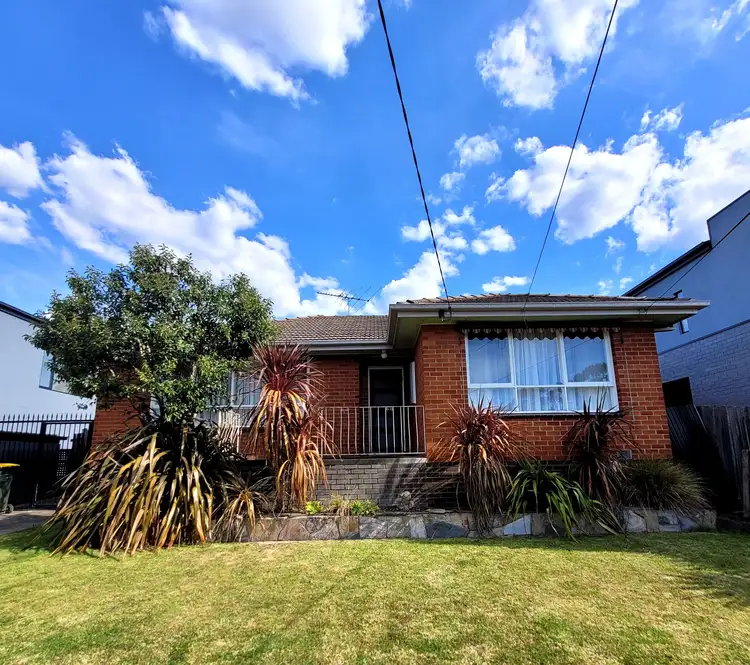 42 Davis Street, Burwood East VIC 3151