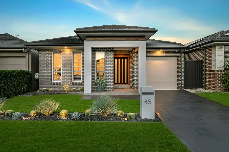 45 Medlock, Grantham Farm NSW 2765