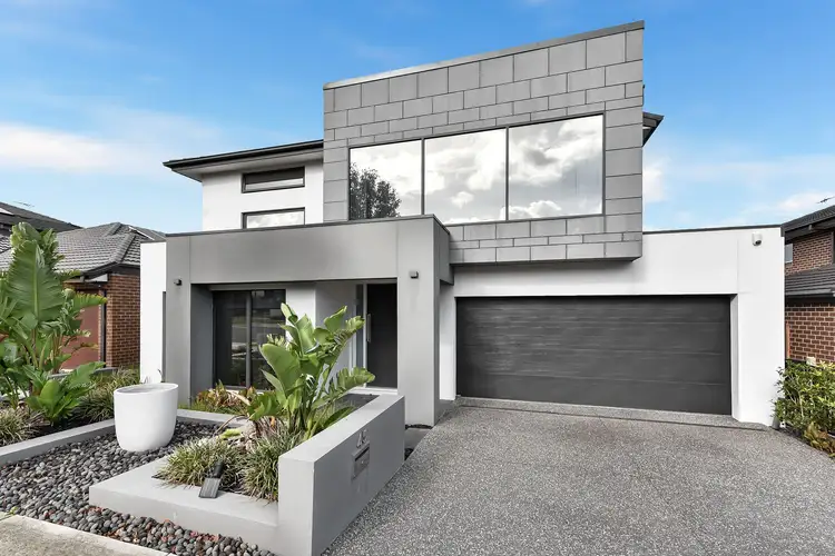 45 Flagstaff Crescent, Clyde North VIC 3978