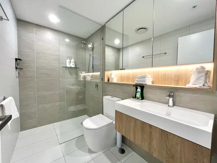 Sixth view of Homely apartment listing, 13513/5 The Darling Avenue, Broadbeach QLD 4218
