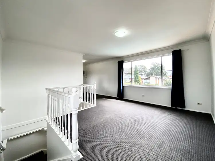 320 The Parkway, Bradbury NSW 2560