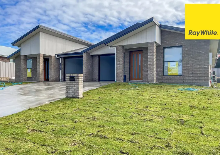 9B TERRY Drive, Inverell NSW 2360