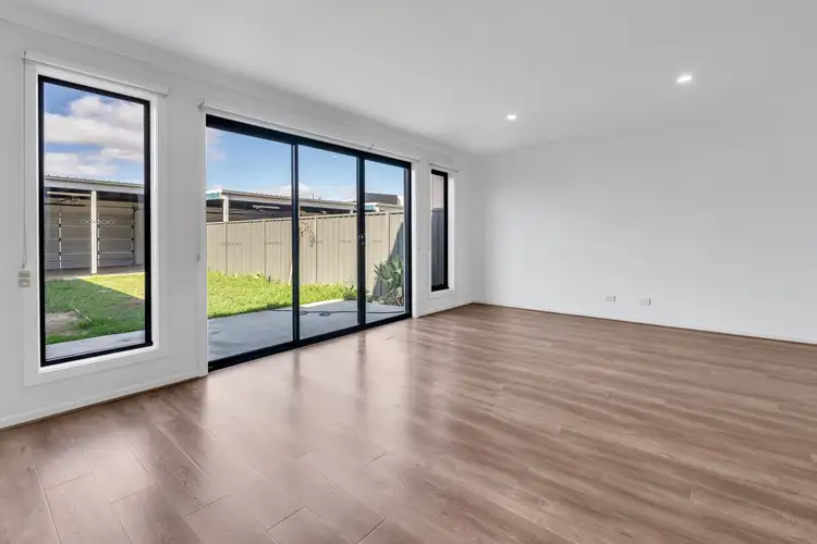 Second view of Homely house listing, 8 Odsal Walk, Strathtulloh VIC 3338