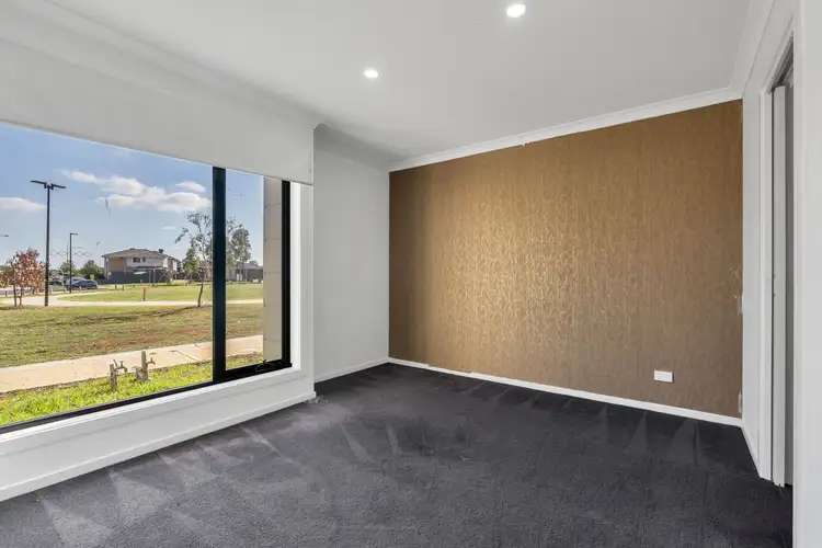 Fifth view of Homely house listing, 8 Odsal Walk, Strathtulloh VIC 3338