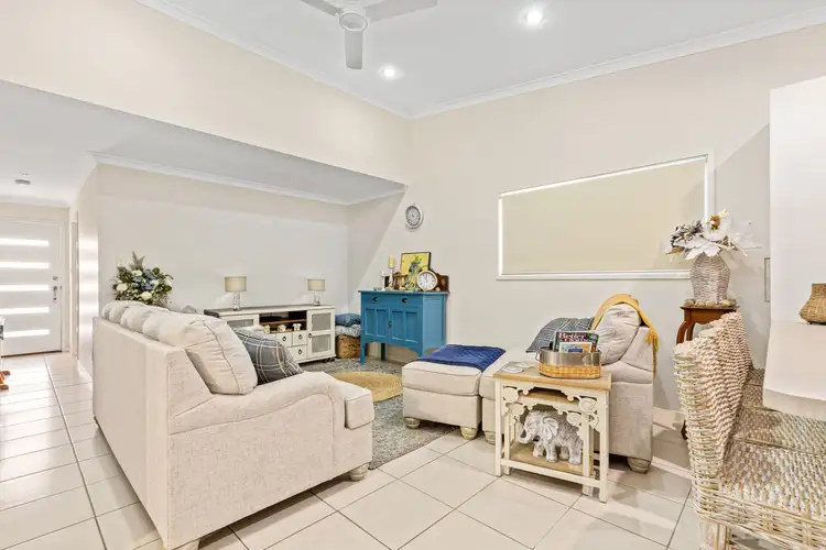Second view of Homely unit listing, 22/8 Hillcrest Street, Emerald QLD 4720