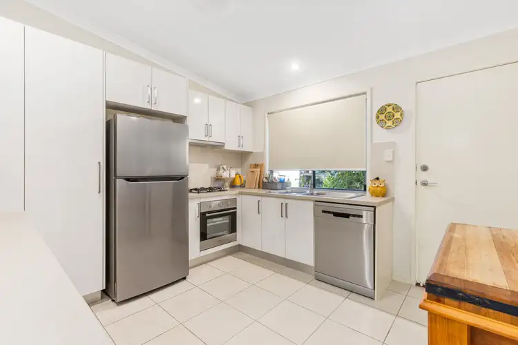 Fifth view of Homely unit listing, 22/8 Hillcrest Street, Emerald QLD 4720