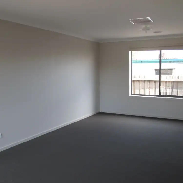 Fourth view of Homely house listing, 2/35 Boundary Road, Newcomb VIC 3219