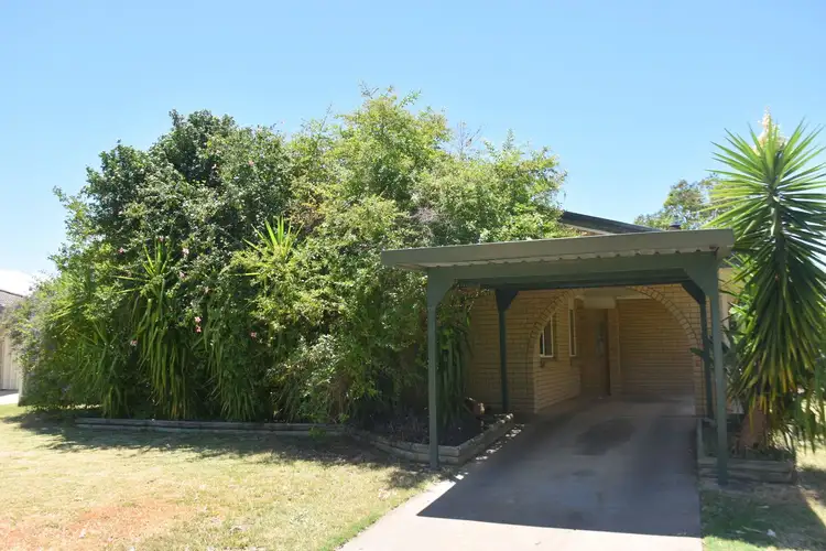 2 Acacia Crescent, Moree NSW 2400