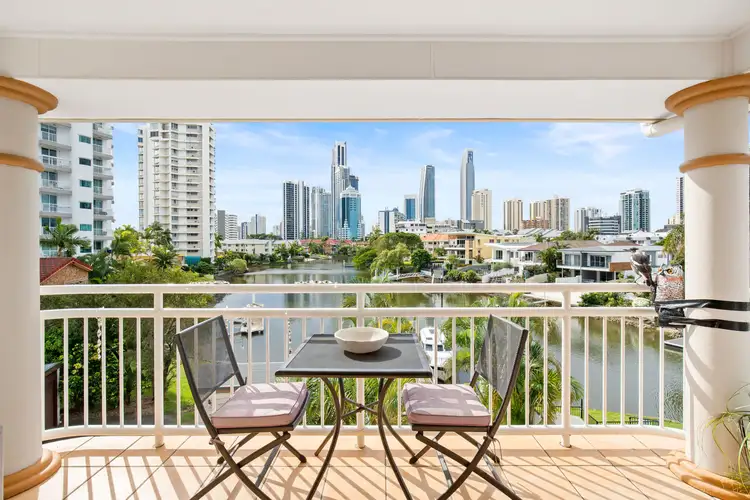6/7 Holborow Close, Surfers Paradise QLD 4217