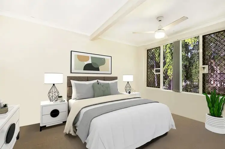 9/75 Sir Fred Schonell Drive, St Lucia QLD 4067