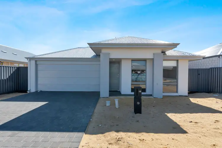 Second view of Homely house listing, 19 Williamstown Drive, Baldivis WA 6171