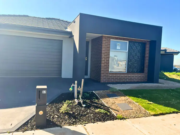 32 Stodart Street, Tarneit VIC 3029