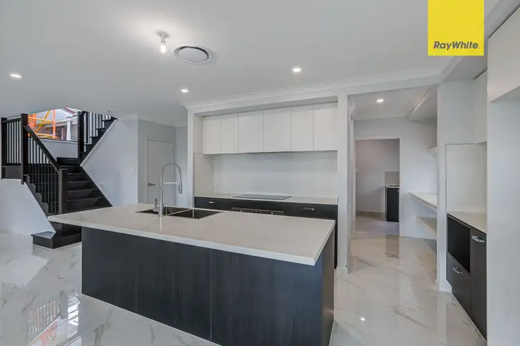 14 Prahan Crescent