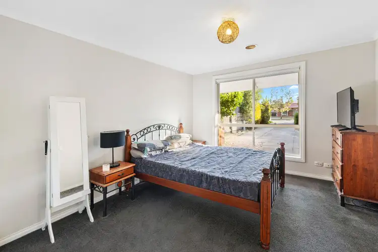 Fourth view of Homely unit listing, 2/310 Greaves Street North, Werribee VIC 3030