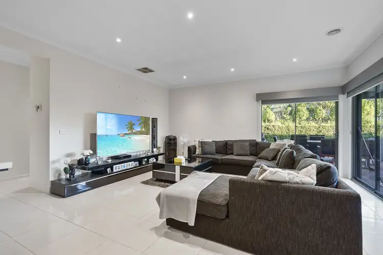 Fifth view of Homely house listing, 29 Highvale Crescent, Berwick VIC 3806