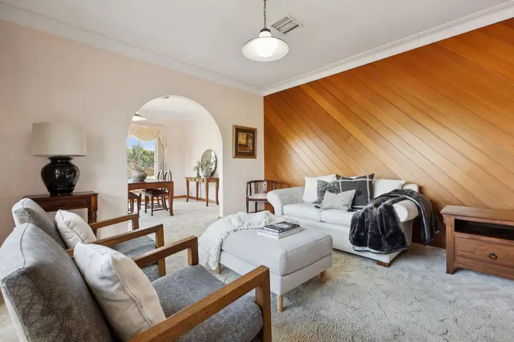 Fifth view of Homely house listing, 104 Broadhurst Avenue, Reservoir VIC 3073