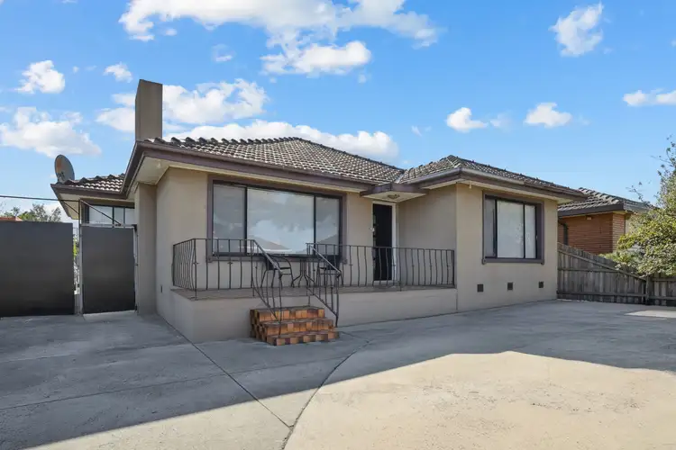 Second view of Homely house listing, 22 Juniper Crescent, Thomastown VIC 3074
