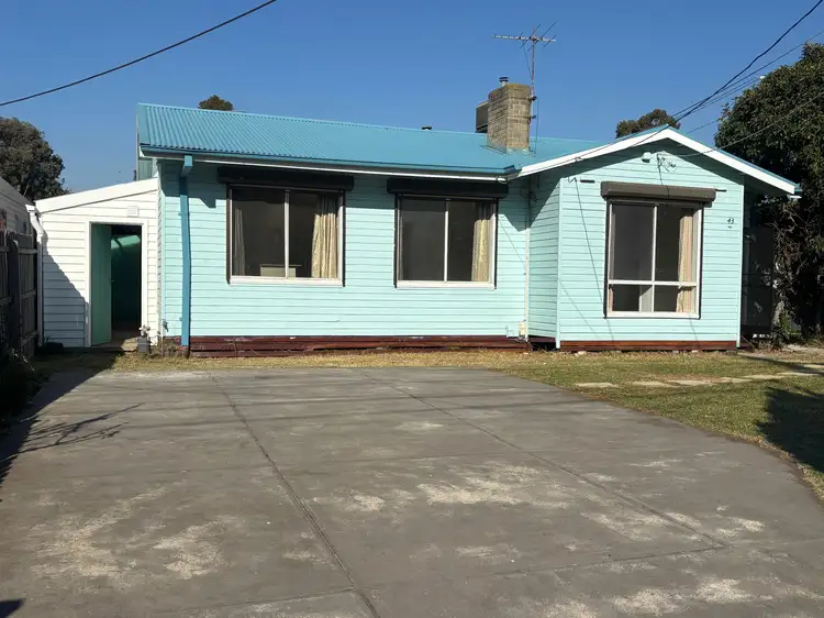 43 Cuthbert Road, Reservoir VIC 3073