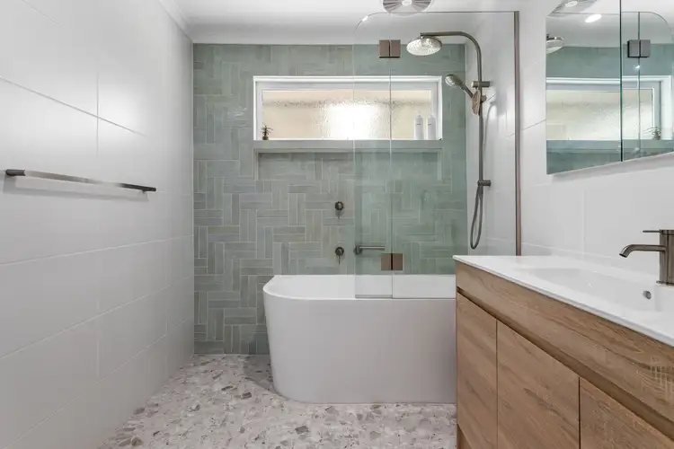Sixth view of Homely house listing, 17 Arkarra Court, Mooroolbark VIC 3138