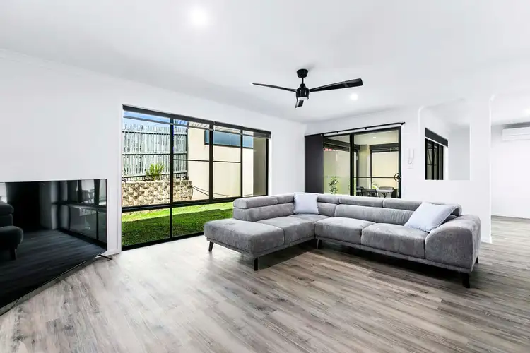 Fourth view of Homely townhouse listing, 5/2 Barnstaple Street, Torquay QLD 4655