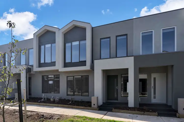 11 Rodway Walk, Tarneit VIC 3029