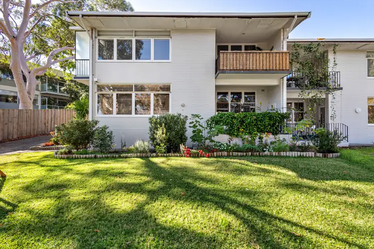 1/16A Richardson Avenue, Claremont WA 6010
