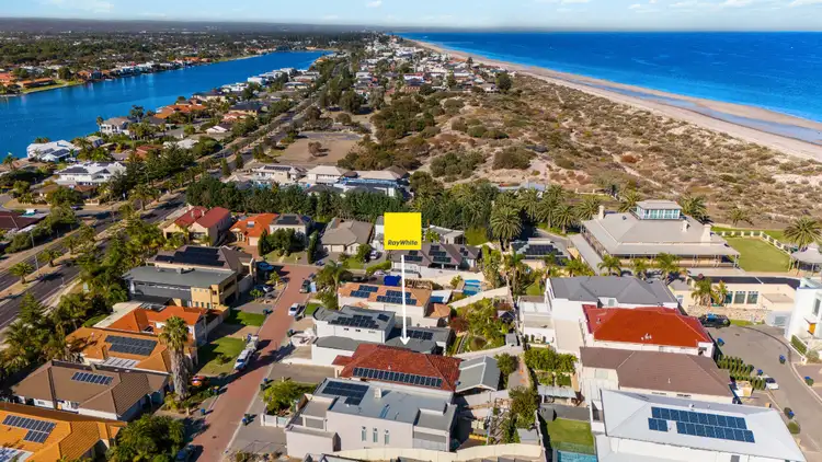 16 Mawson Close, Tennyson SA 5022