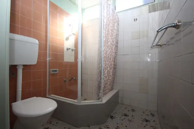 Fifth view of Homely unit listing, 4/16 Nesca Parade, The Hill NSW 2300