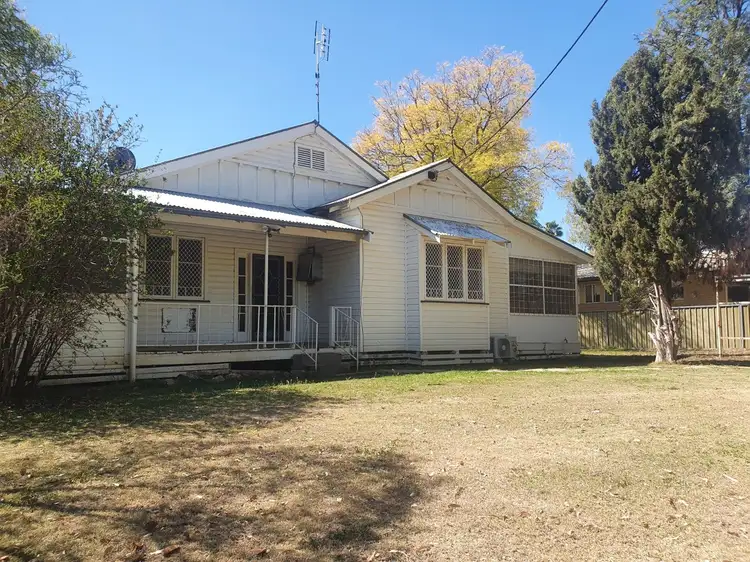 25 Dobbie Street, Moree NSW 2400