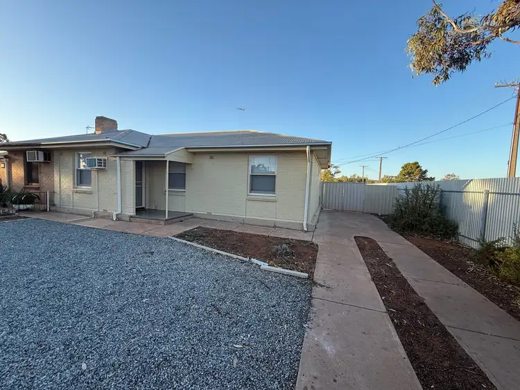 16 Dunsford Street, Whyalla Stuart SA 5608