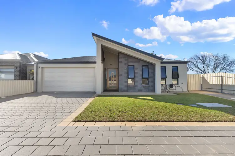 Second view of Homely house listing, 15 Henderson Court, Ardrossan SA 5571