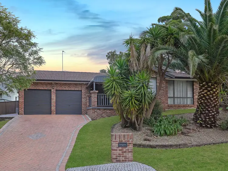 31 Carlon Crescent, Farmborough Heights NSW 2526