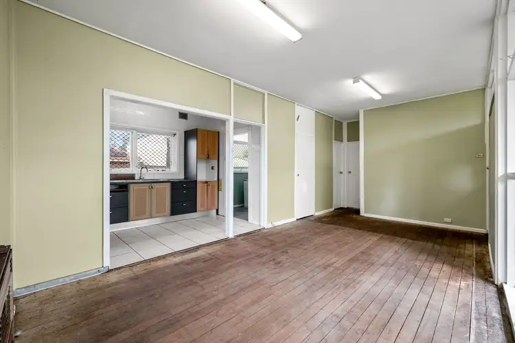 Fifth view of Homely house listing, 2 Annette Avenue, Ingleburn NSW 2565