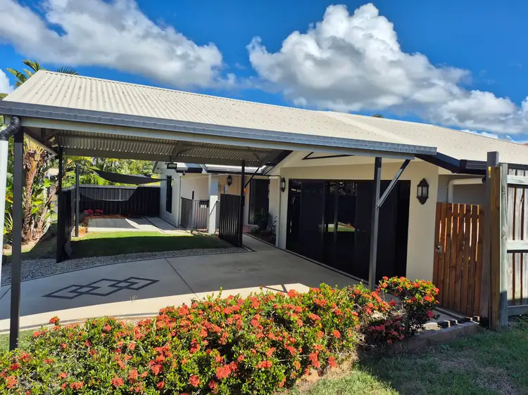 15 Pryde Street, Tannum Sands QLD 4680