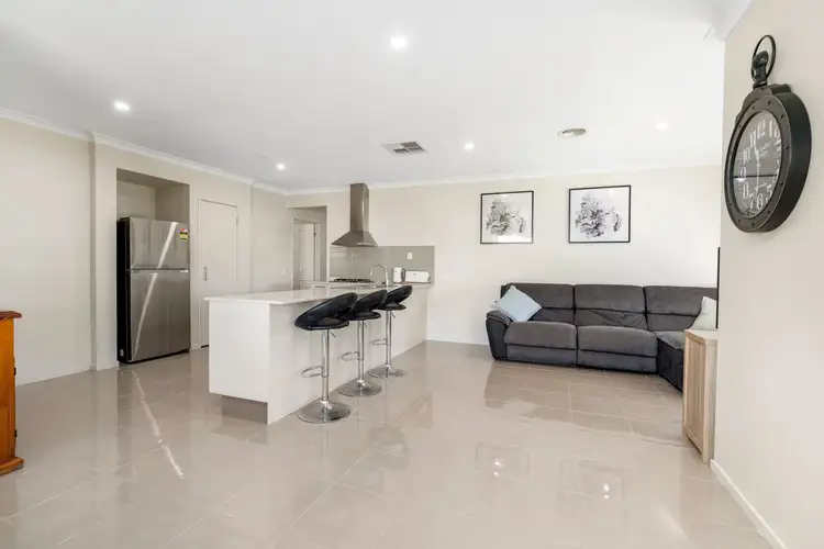 Fifth view of Homely house listing, 28 Nicola Place, Lavington NSW 2641