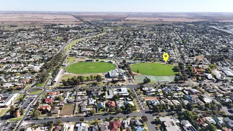 Fifth view of Homely house listing, 98-100 Stradbroke Avenue, Swan Hill VIC 3585