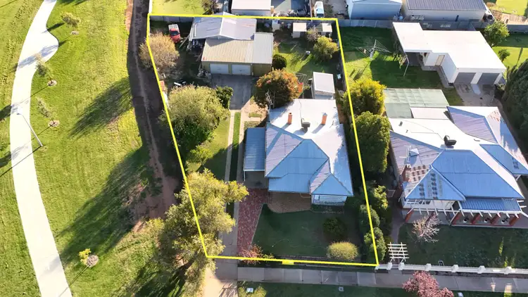 Second view of Homely house listing, 1 Cockerell Court, Swan Hill VIC 3585