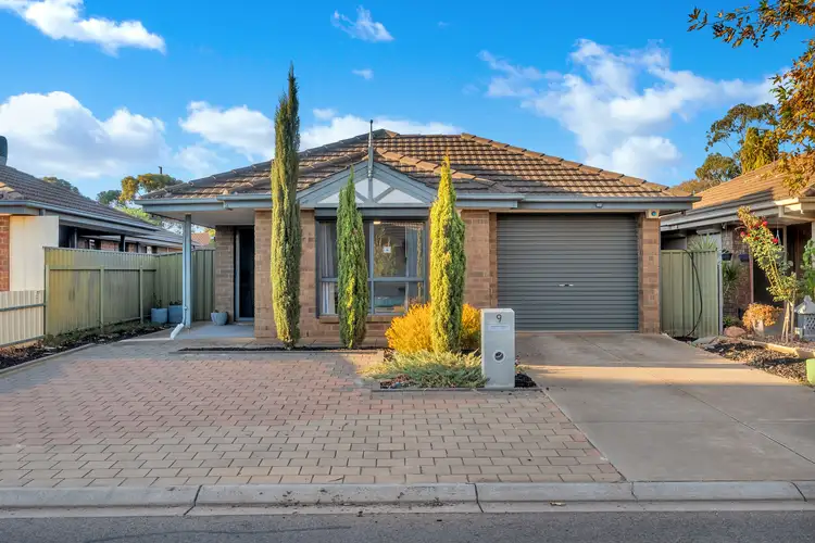 9 Halbert Court, Andrews Farm SA 5114