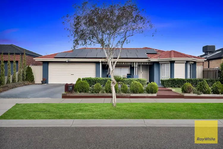 Second view of Homely house listing, 20 Horseshoe Circuit, Truganina VIC 3029