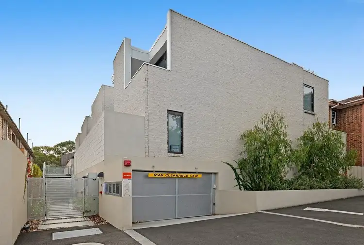 4/42 Manningham Street, Parkville VIC 3052