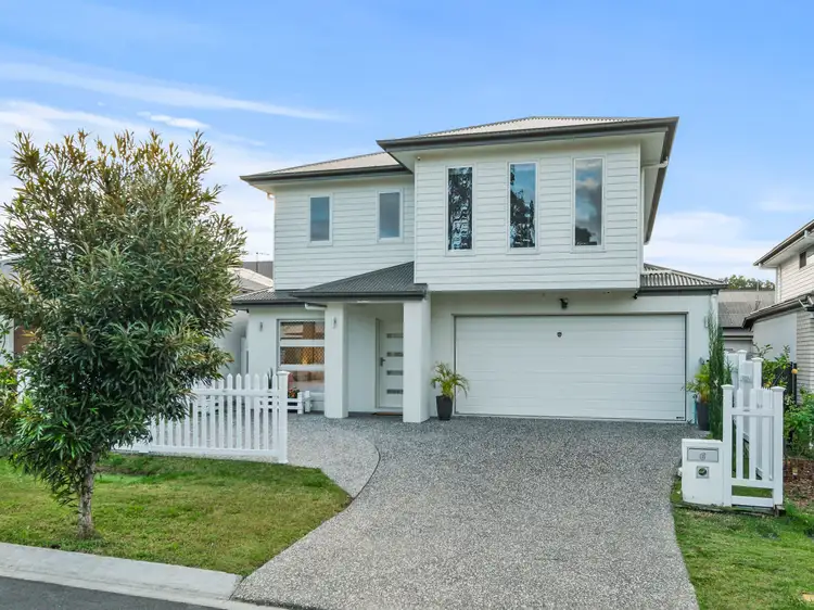 6 Tanzanite Street, Pallara QLD 4110