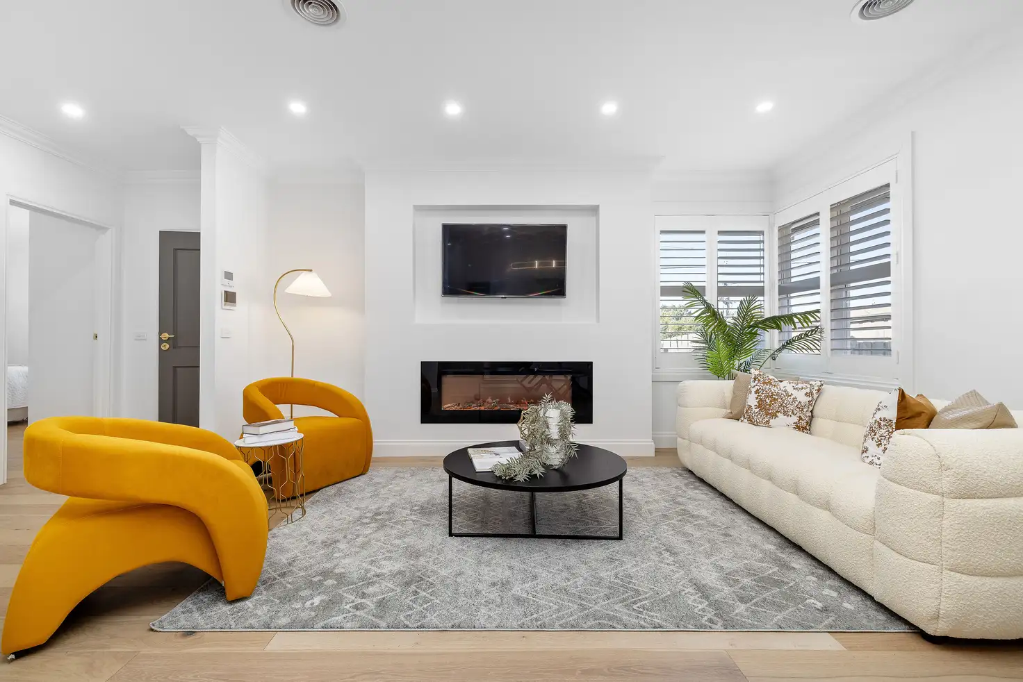 Main view of Homely house listing, 687 Warrigal Road, Bentleigh East VIC 3165