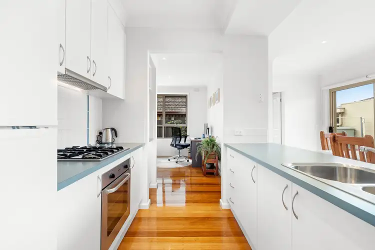 Fourth view of Homely unit listing, 1/10 Delmore Crescent, Glen Waverley VIC 3150