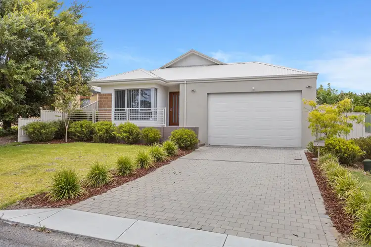 6 Caple Street, Willagee WA 6156