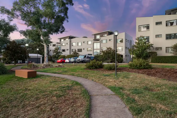 142/395 Antill Street, Watson ACT 2602