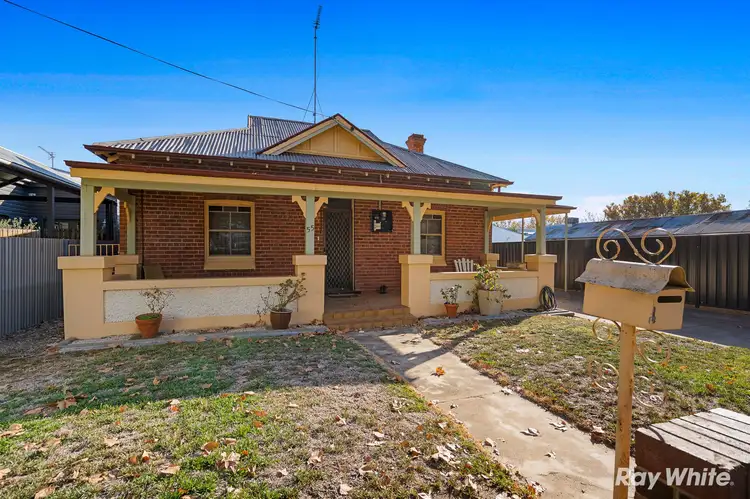 55 Crampton Street, Wagga Wagga NSW 2650