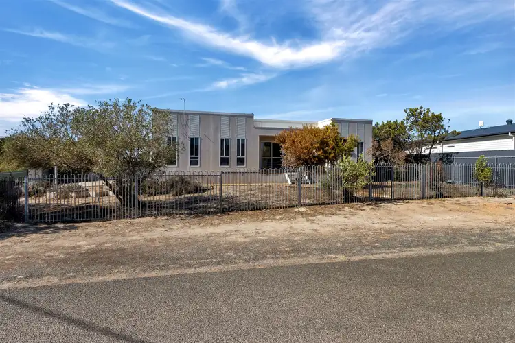 12 Sandpiper Drive, Thompson Beach SA 5501